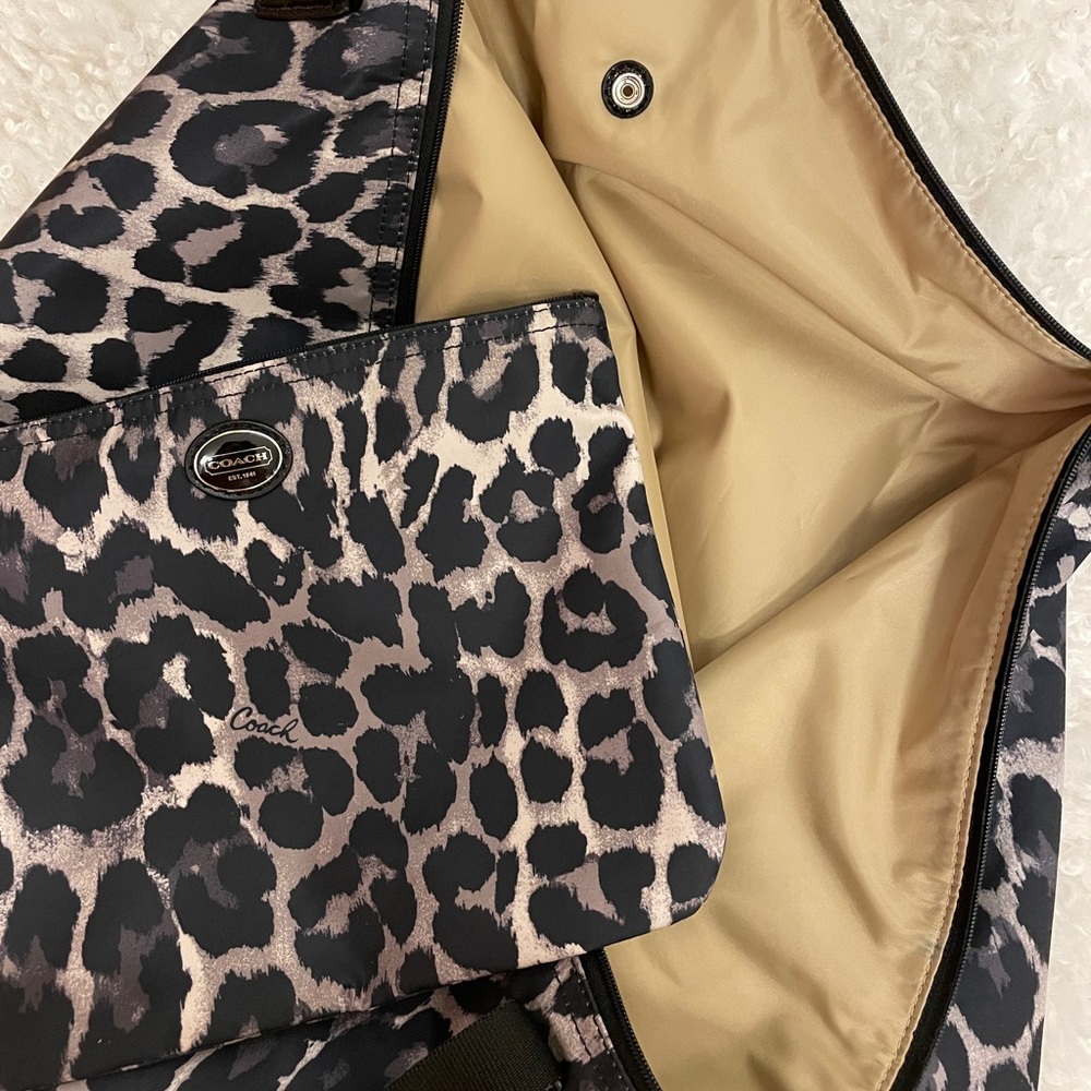 Coach Travel Duffle & Toiletries Bag - Picture 5 of 5
